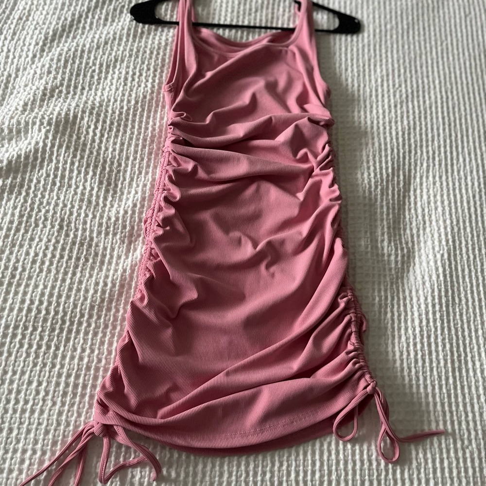 Bubblegum Pink bodycon stretch dress.